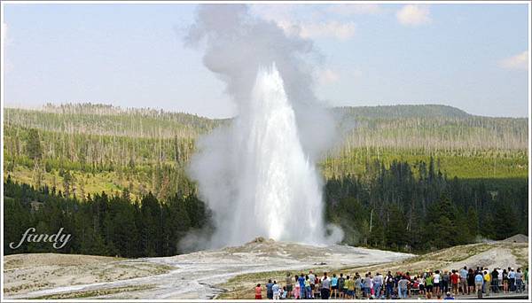 老忠實大噴發
