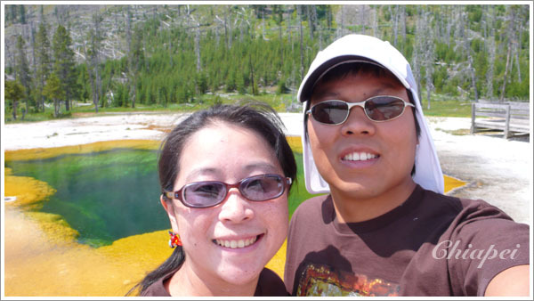 小霈的腰不行了，只有我們兩個下來走走看看