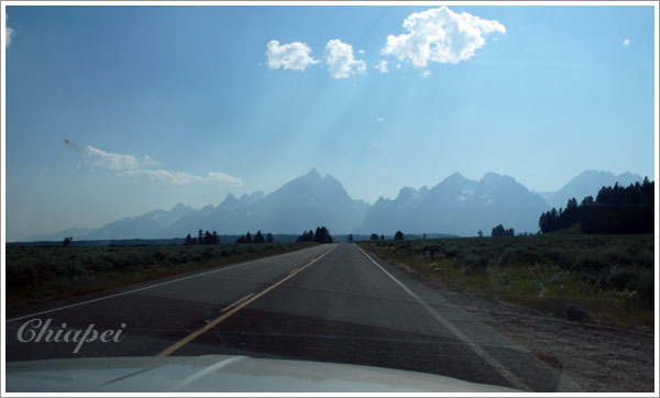 一路向大山前進
