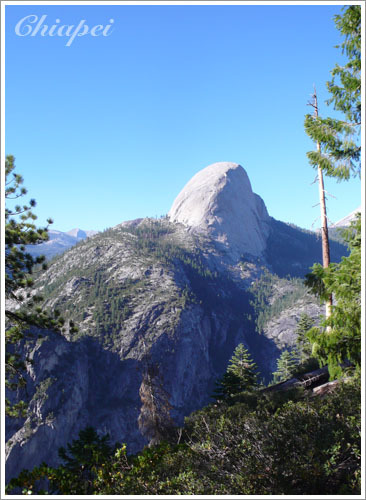 轉到 Half Dome 的背面去啦