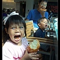 超棒的購物中心,對親子家庭非常友善!下次還要再來!