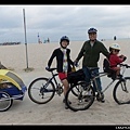 到海邊騎腳踏車