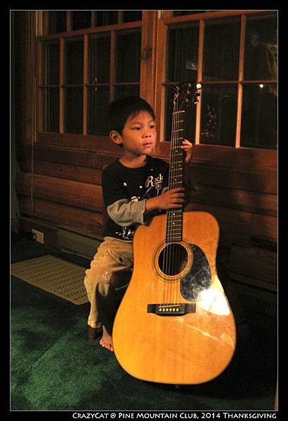 等待烤箱裡的東西烤好，現在是娛樂時間