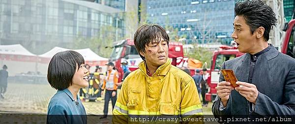 與神同行1.jpg 與神同行1.jpg