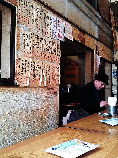 いせや総本店．井の頭公園旁的人氣串燒店