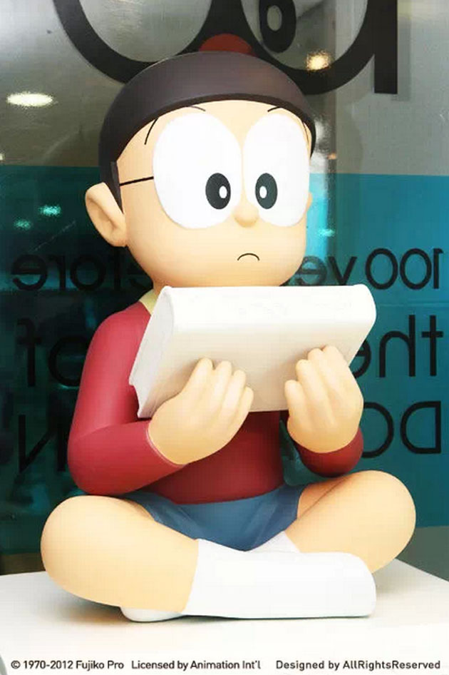 哆啦a百年展角色