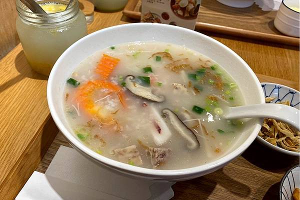 Taiwan: 100項返台美食清單(大菜，小菜，包餃餅類，