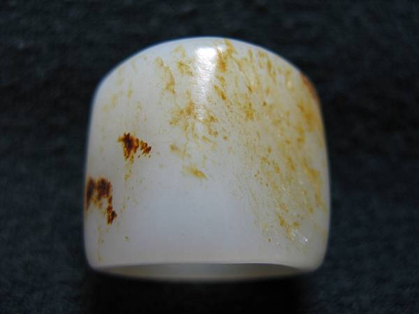 甲子中秋乾隆御题詩洒金黃褐雙色雙面帶皮玉扳指