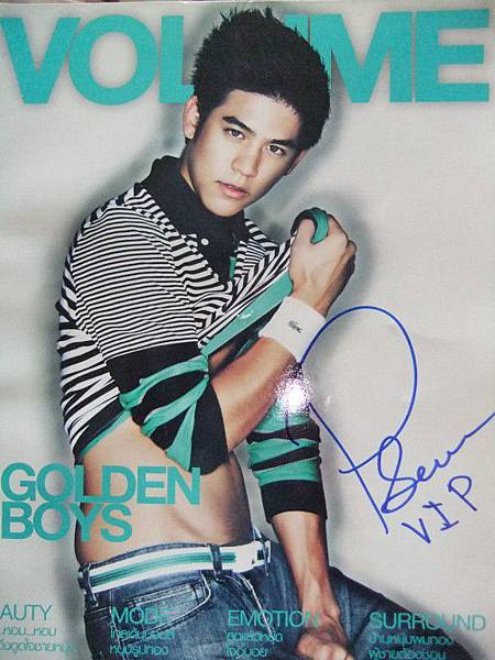 Porshe 雜誌封面簽名