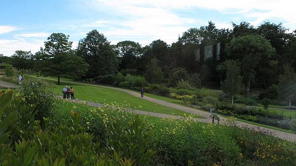 英國 英格蘭 旅遊 自助旅遊 里茲 約克郡 惠特比 約可 哈羅蓋特 下午茶 英式下午茶 遊學 里茲市中心 BETTY'STEAROOM 英國茶 IMG_1756.jpg