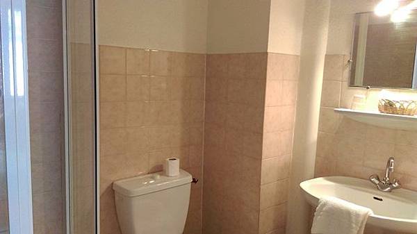 【第一次去歐洲就自助】安錫 Anncy瑞士邊境的法國美麗小鎮 (下)