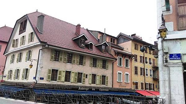 【第一次去歐洲就自助】安錫 Anncy瑞士邊境的法國美麗小鎮 (下) 【第一次去歐洲就自助】安錫 Anncy瑞士邊境的法國美麗小鎮 (下)