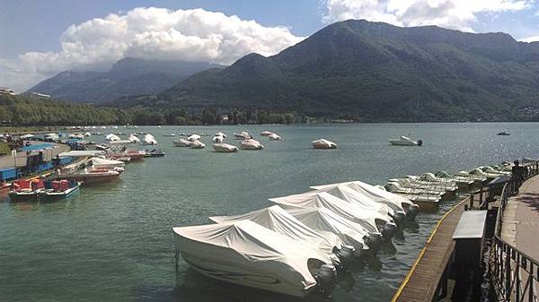 【第一次去歐洲就自助】安錫 Anncy瑞士邊境的法國美麗小鎮 (下)