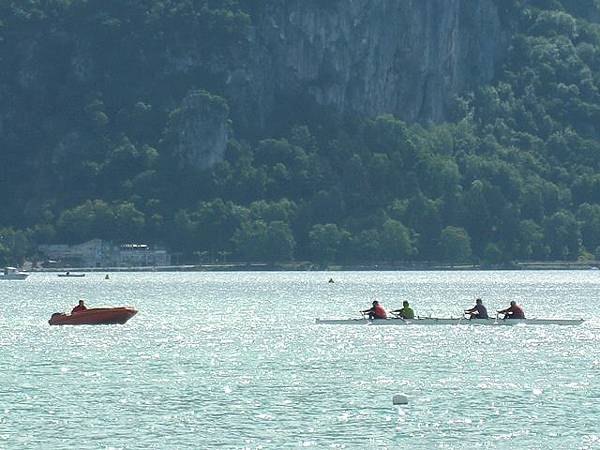 【第一次去歐洲就自助】安錫 Anncy瑞士邊境的法國美麗小鎮 (下)