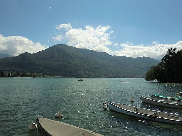 【第一次去歐洲就自助】安錫 Anncy瑞士邊境的法國美麗小鎮 (下) 【第一次去歐洲就自助】安錫 Anncy瑞士邊境的法國美麗小鎮 (下)