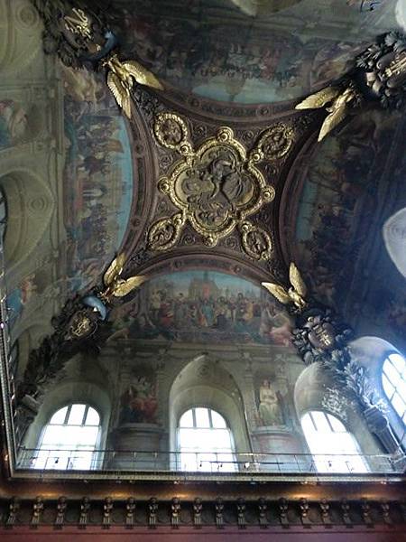 【第一次去歐洲就自助】羅浮宮+巴黎歌劇院+拉法葉百貨 之 地鐵7號線