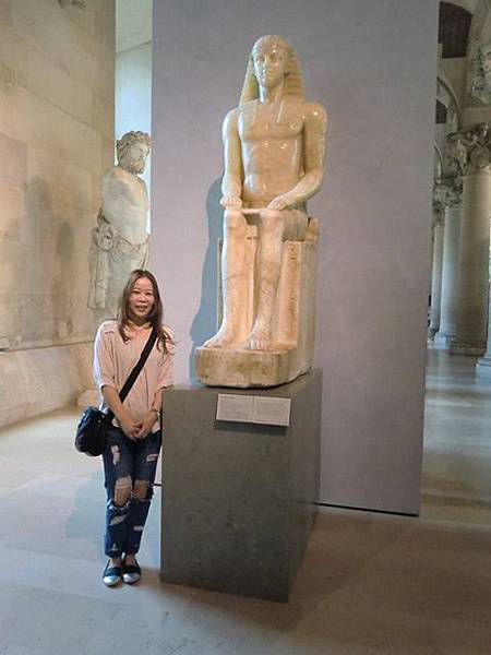 【第一次去歐洲就自助】羅浮宮+巴黎歌劇院+拉法葉百貨 之 地鐵7號線