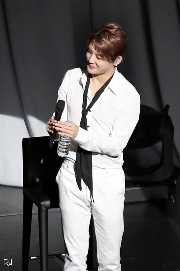 Ce7yFeOWQAAWPwt.jpg Ce7yFeOWQAAWPwt.jpg