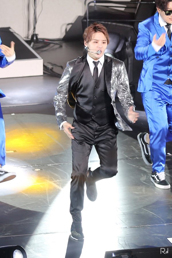 Ce9BD5sUMAQ-Ctz.jpg Ce9BD5sUMAQ-Ctz.jpg