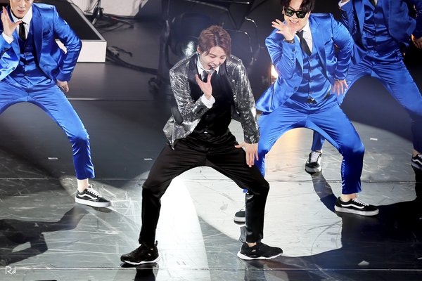 Ce9KfRGUUAAjXij.jpg Ce9KfRGUUAAjXij.jpg