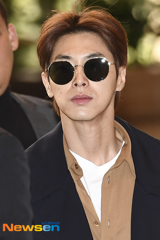 [Newsen] 190509 03.jpg