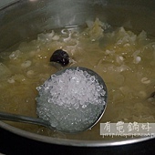 銀耳薏仁湯 (1).JPG