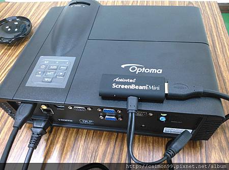 OPTOMA_EX611ST014.jpg