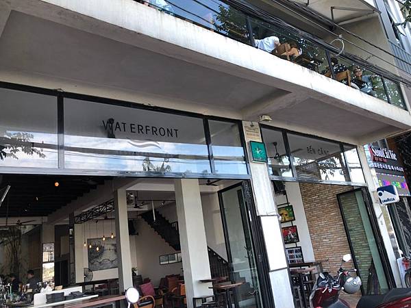 20190113-18 waterfront restaurant.jpg