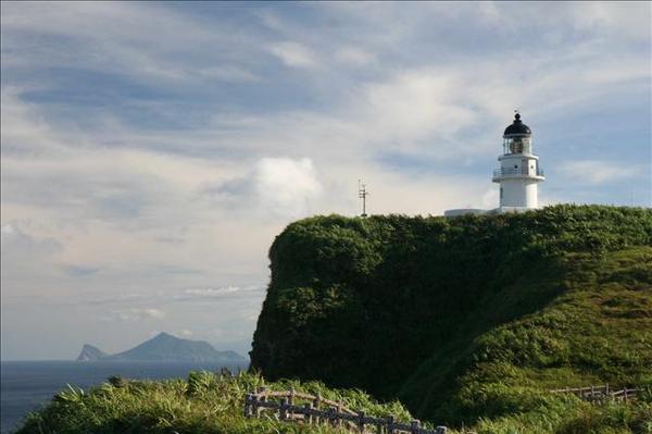 燈塔與龜山島01