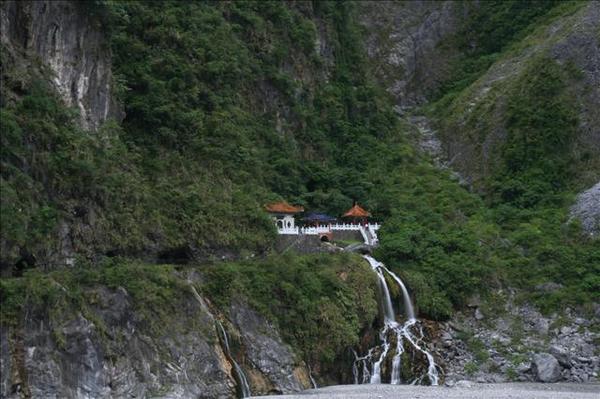 長春祠