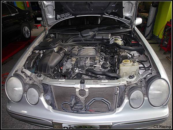 CS-BENZ-E240-2001-15