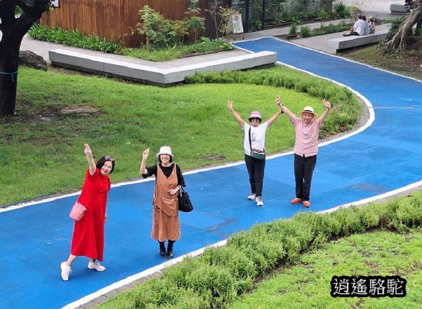 九號咖啡石城館逍遙游-宜蘭駱駝