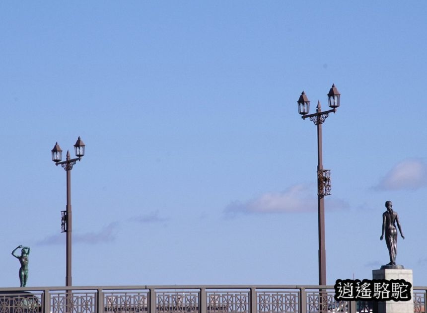 釧路川幣舞橋-日本駱駝