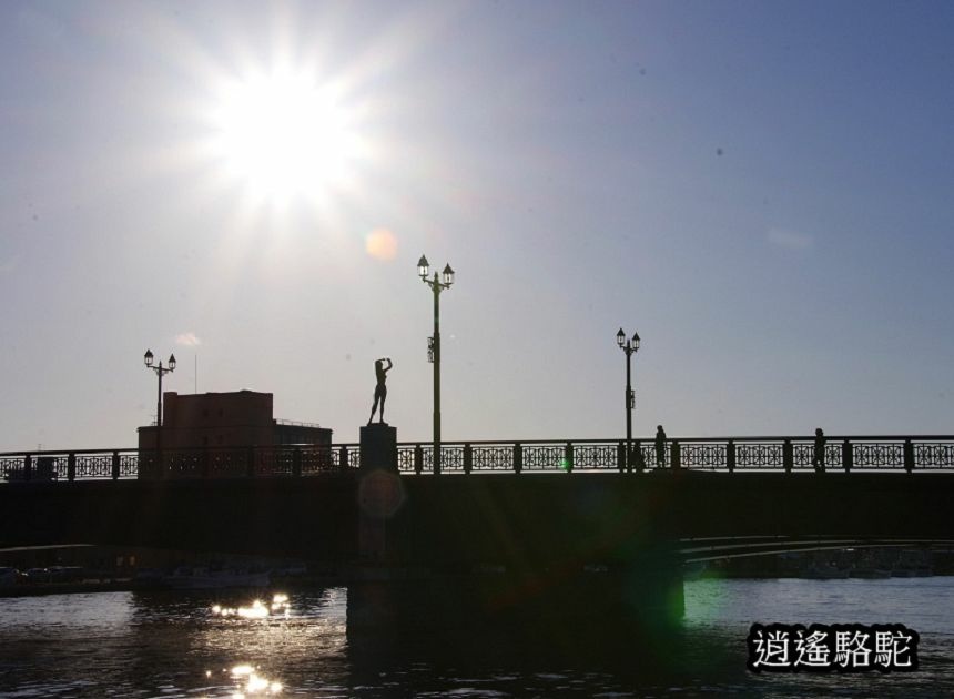 釧路川幣舞橋-日本駱駝