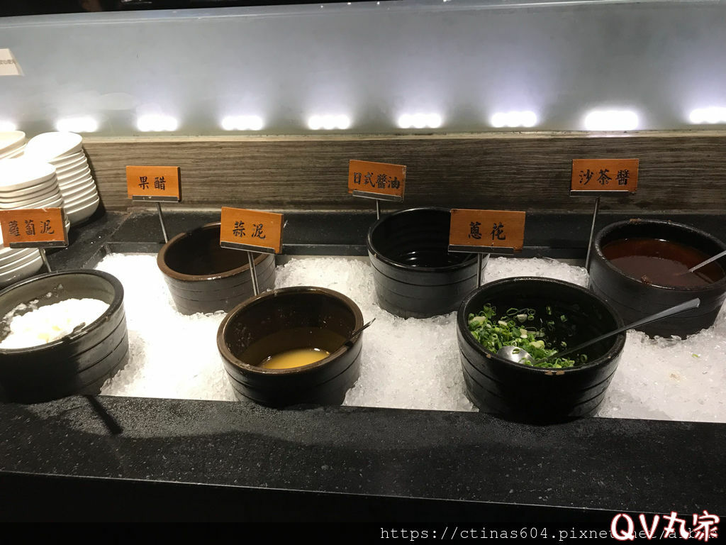 「新竹。美食」鼎盛十里鍋物(關新店)--新鮮食材環境氣派氣氛