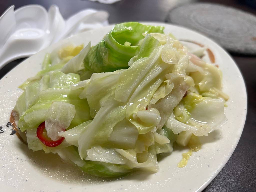 「新竹。食記」長興釣蝦場，被釣蝦場耽誤的合菜餐廳，點好點滿瘦不了