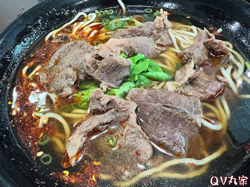 「新竹。牛肉麵懶人包」除了經典的之外，你還有隱藏版的好吃牛肉