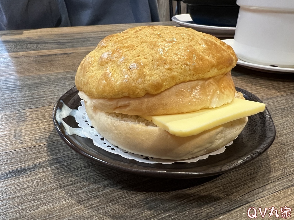 「新竹。食記」品豐冰室港式茶餐廳，道地港式茶餐廳，回訪率超高