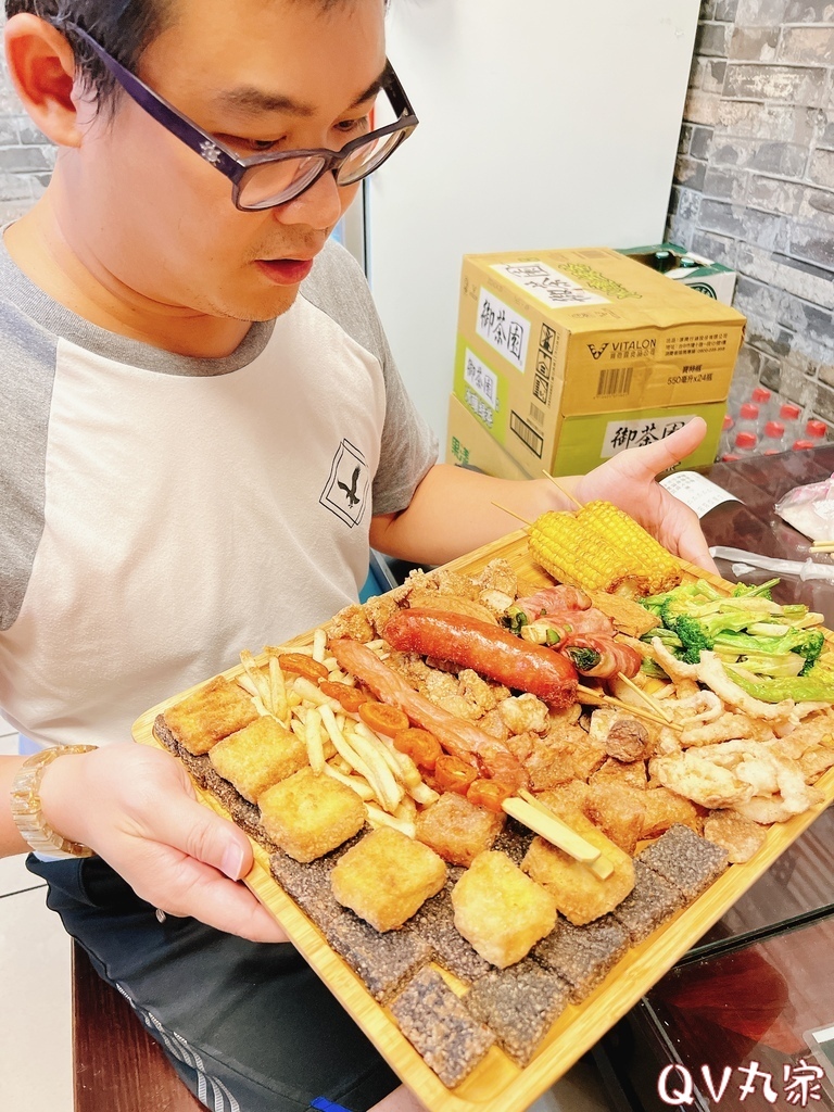 「新竹。食記」大爺鹹酥雞-食品店，消夜小酌推薦地點，