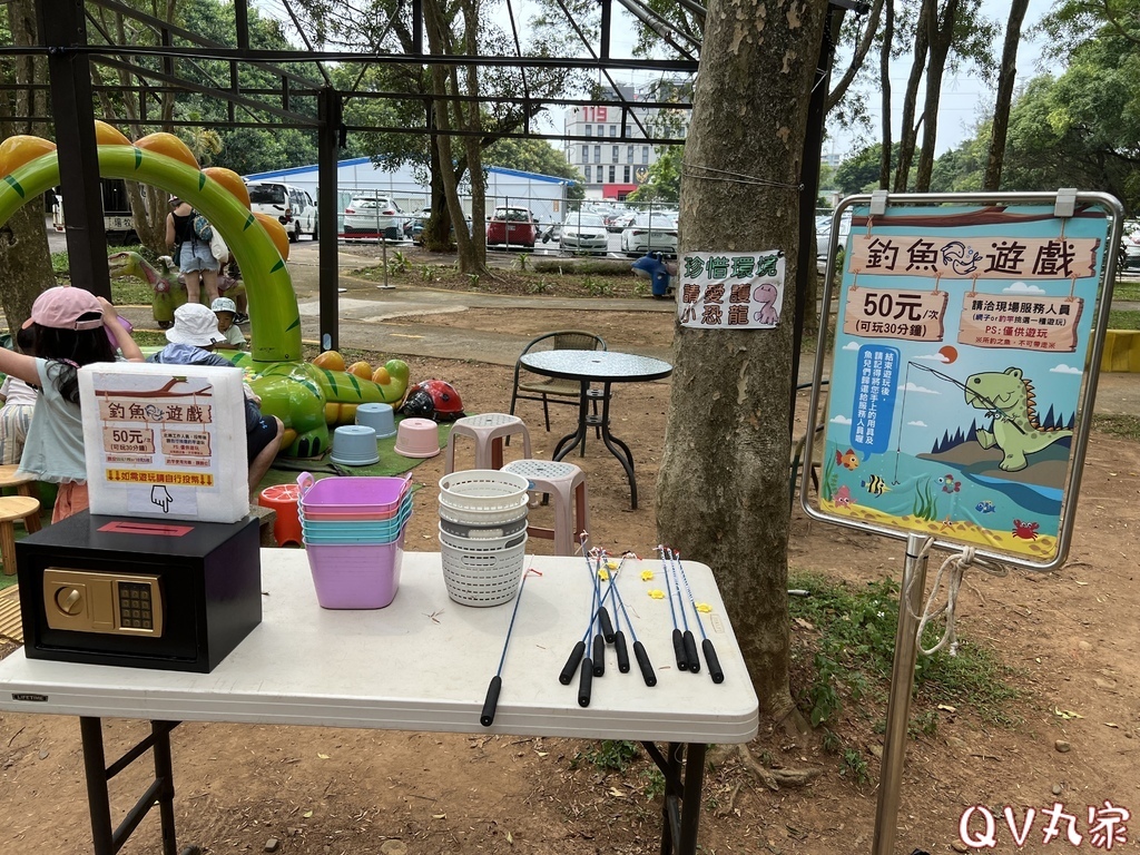 「桃園。遊記」埔心牧場，萌萌村，可愛動物區，賽金豬賽福羊，牛