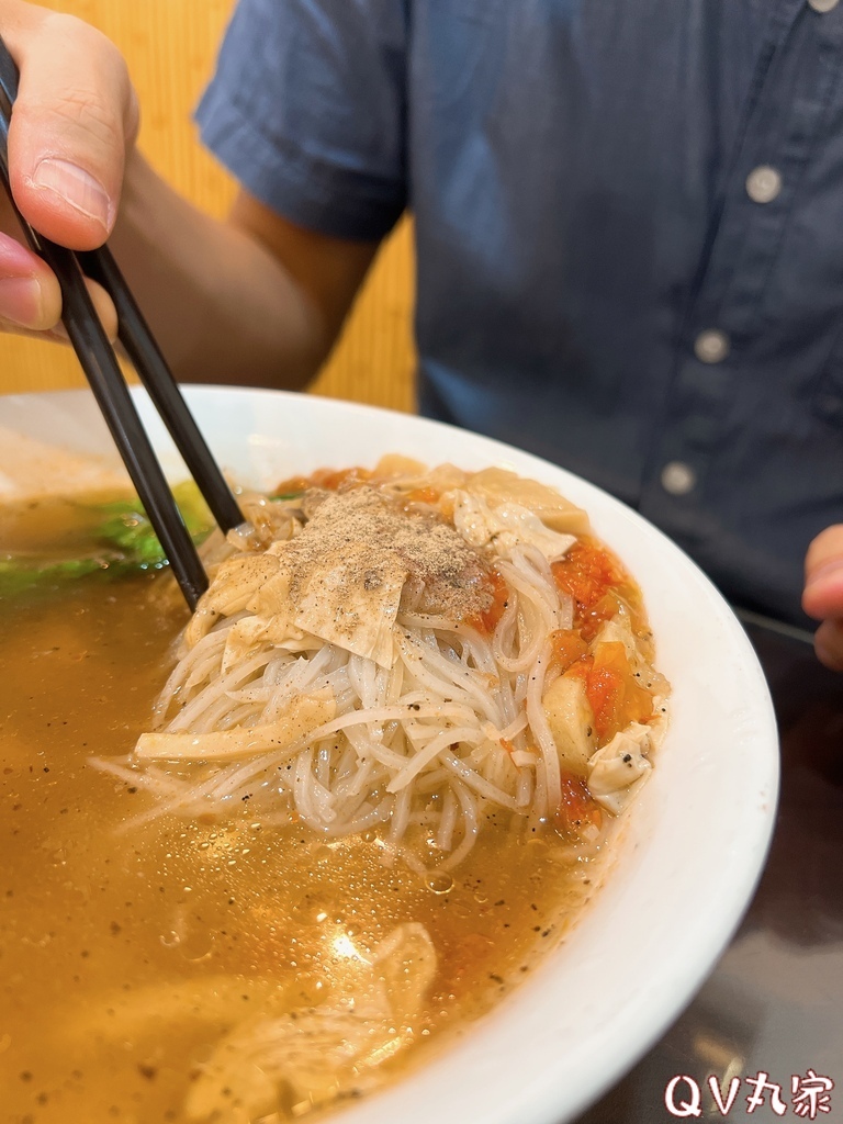 「新竹。食記」和順園雲南蔬食麵館-成功店，