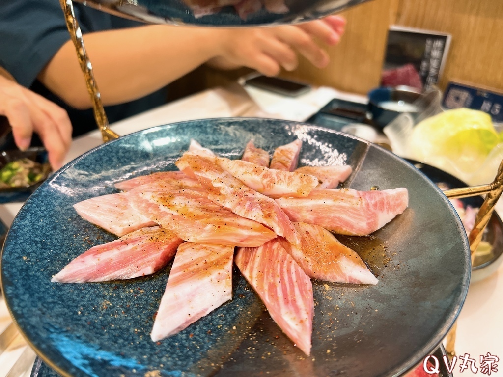 「新竹。食記」老井極上燒肉，台中三大燒烤北上插旗，極致美味和