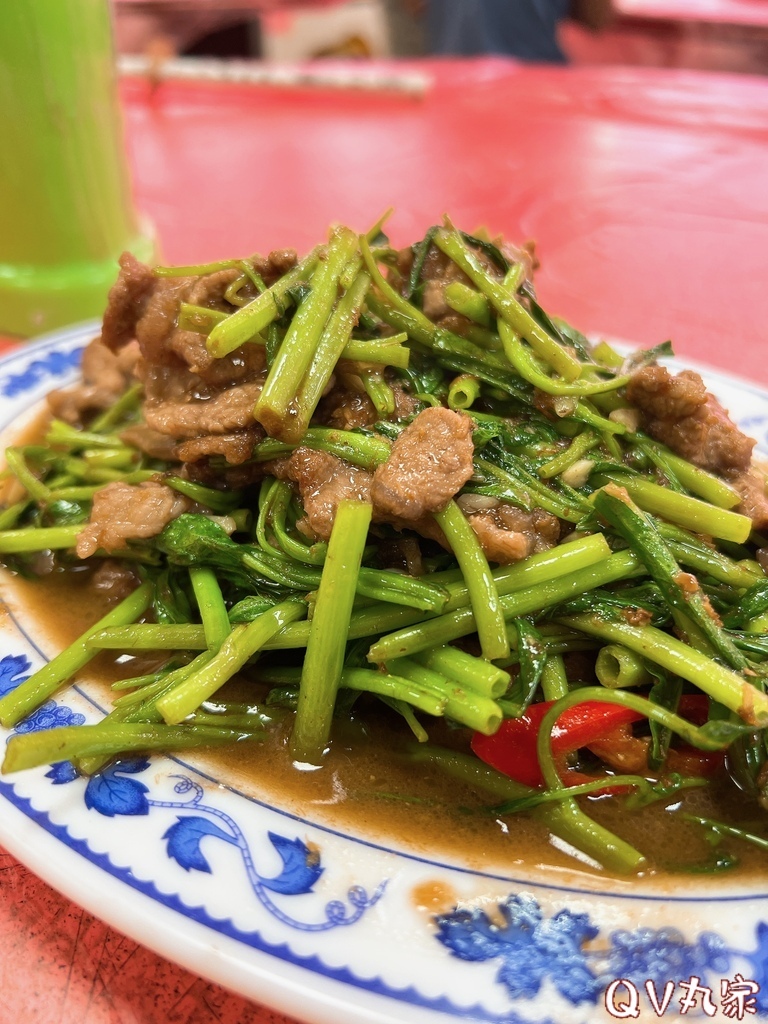 「新竹。食記」東大牛客家菜，竹東平價客家合菜餐廳，用料實在，