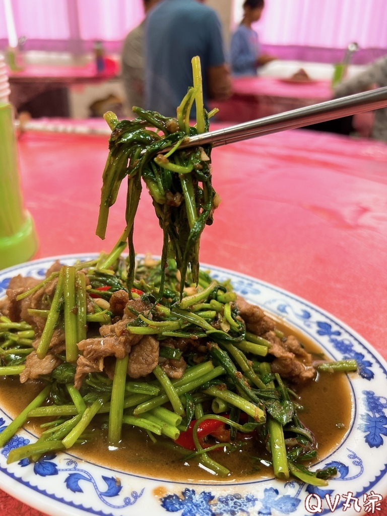 「新竹。食記」東大牛客家菜，竹東平價客家合菜餐廳，用料實在，