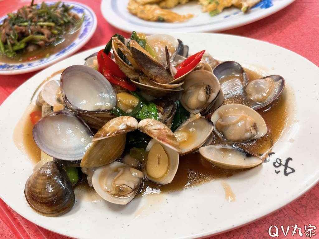 「新竹。食記」東大牛客家菜，竹東平價客家合菜餐廳，用料實在，