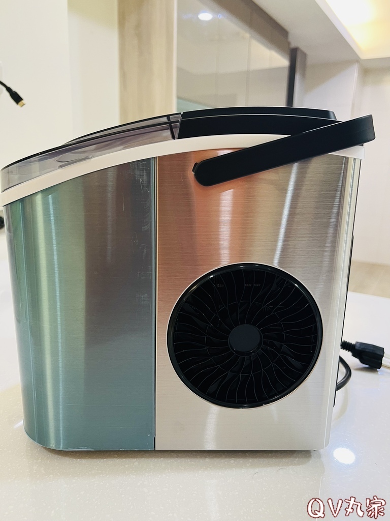 「電器。開箱」KOHZII 康馳，手提式全自動製冰機 KIM