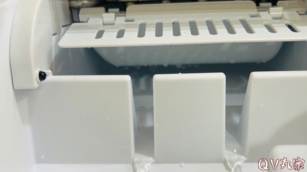 「電器。開箱」KOHZII 康馳，手提式全自動製冰機 KIM