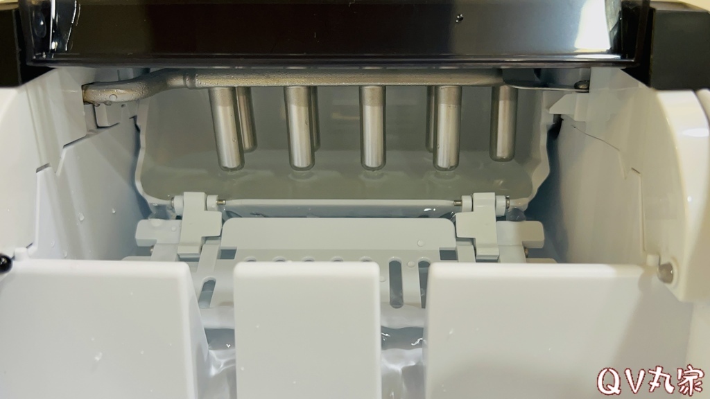 「電器。開箱」KOHZII 康馳，手提式全自動製冰機 KIM