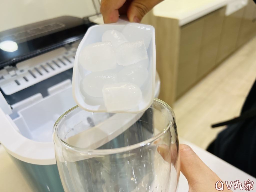 「電器。開箱」KOHZII 康馳，手提式全自動製冰機 KIM