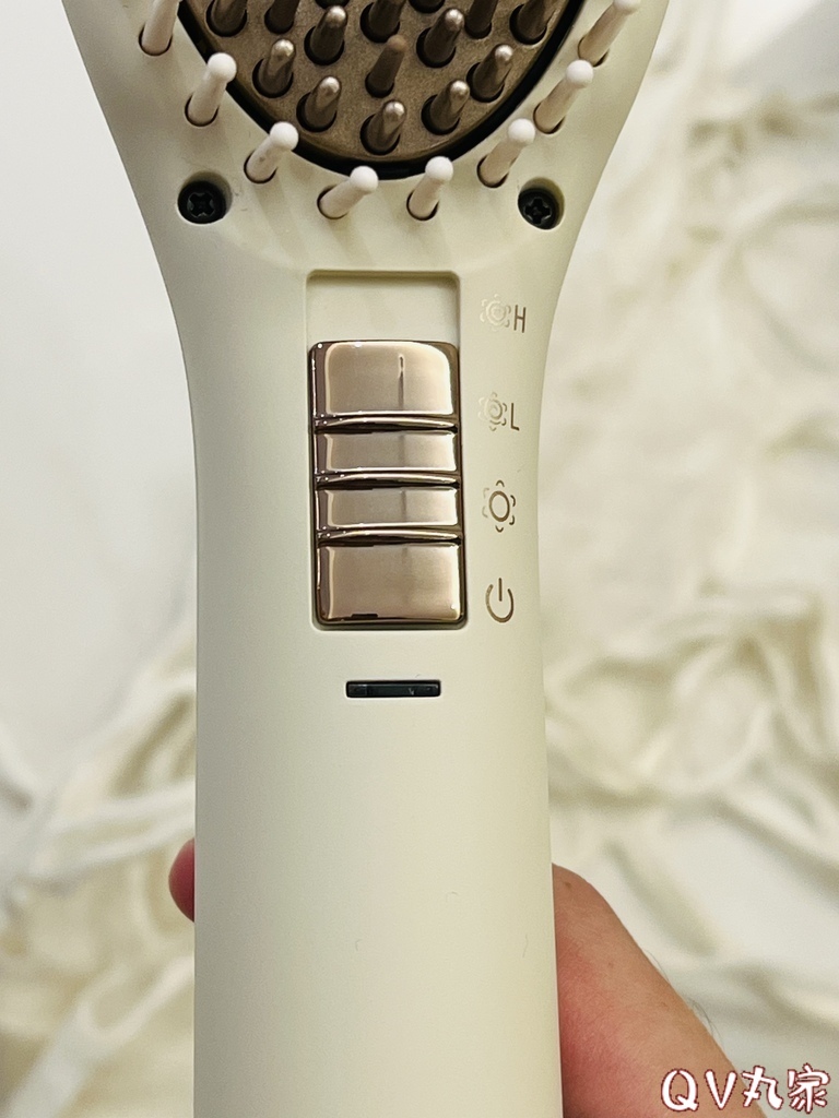 「電器。開箱」MUNICHI 沐尼黑，溫感空氣熱風梳，梳子＆